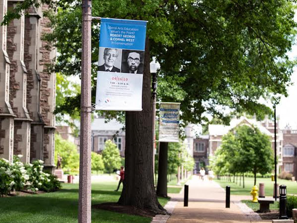 Image of an oak walk banner